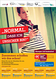 Abreißzettel an DIN A4-Plakaten "Normal, dass ich so unsicher bin?"