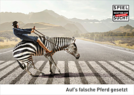 Postkarte Glücksspiel Zebra: Auf's falsche Pferd gesetzt